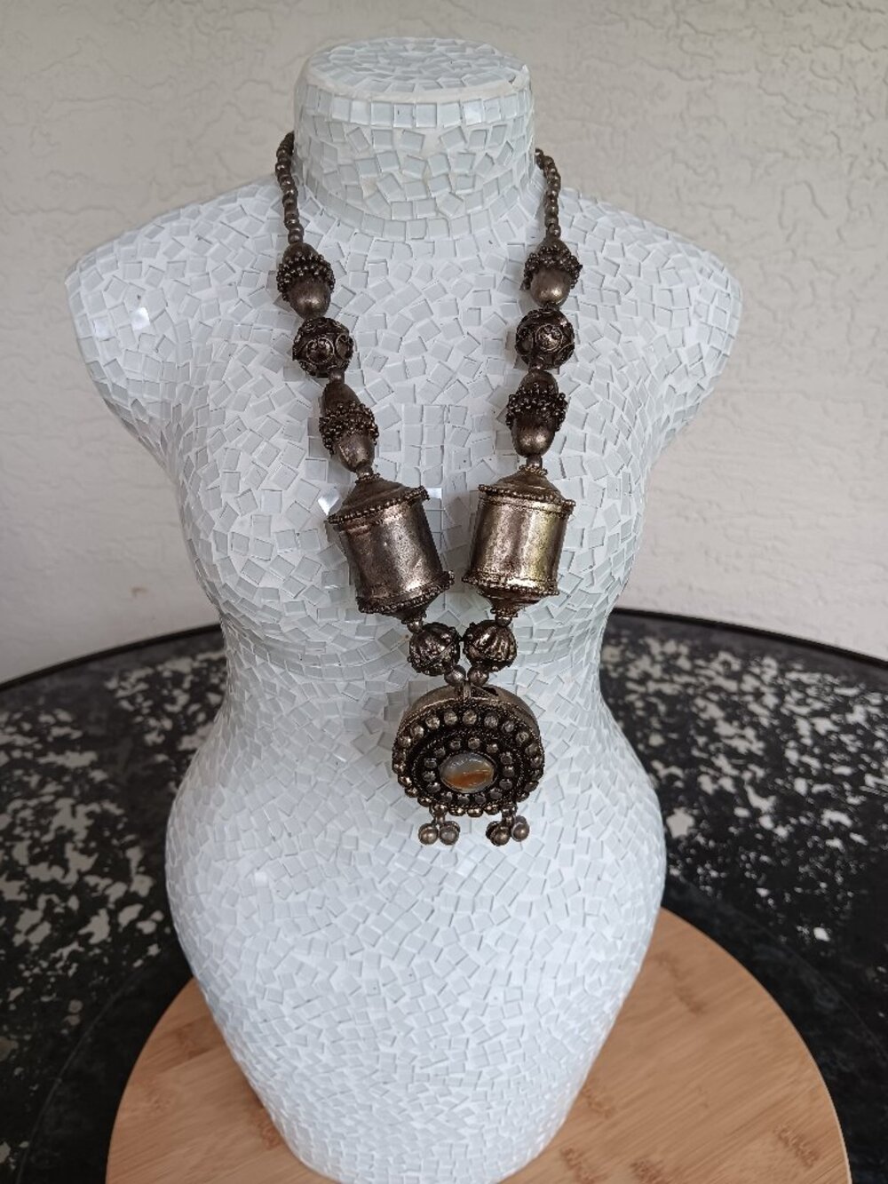 vintage statement necklace